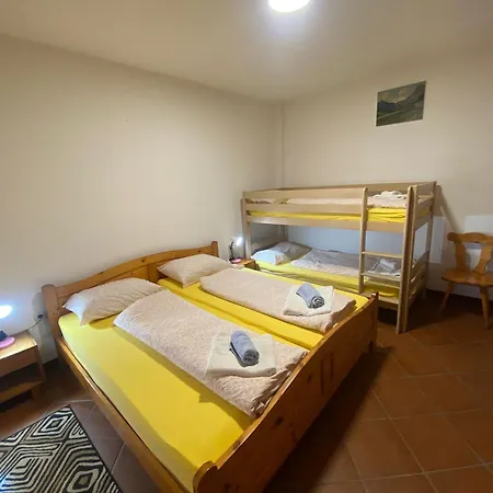 Forest Camp Bed & Breakfast